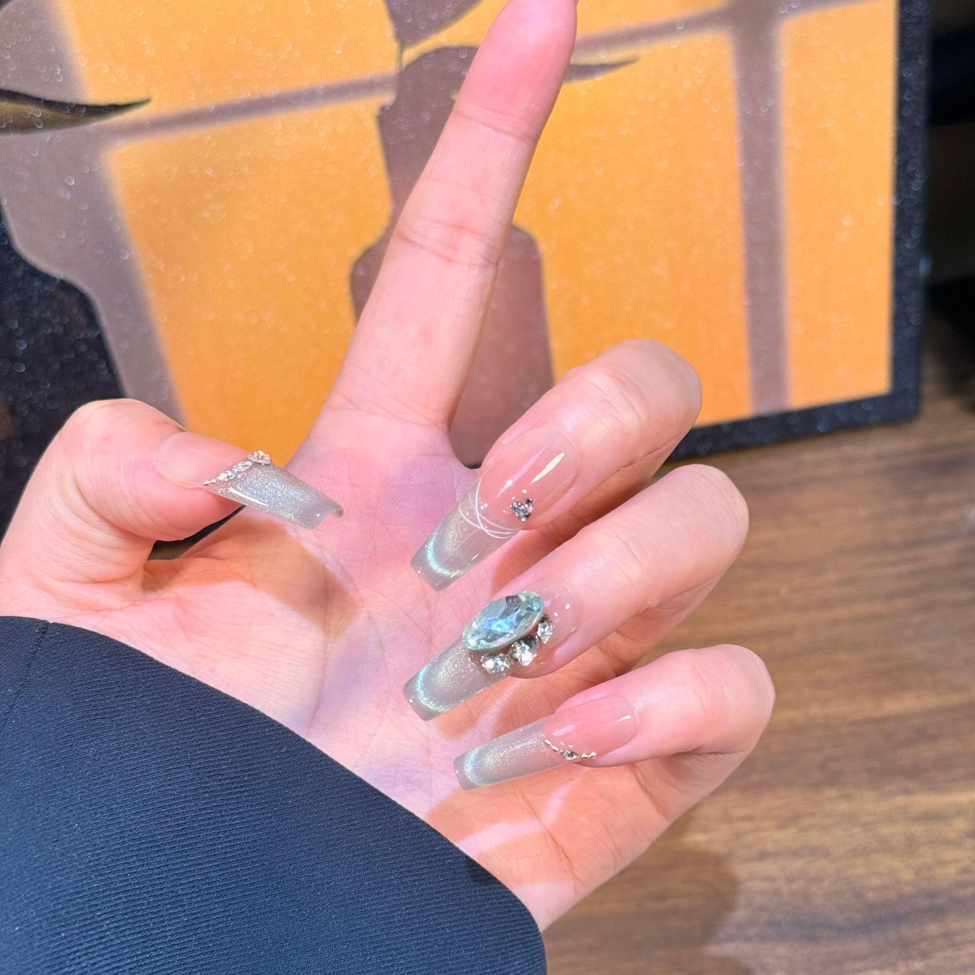 

76-78 Зеленый Улыбающийся Кошачий Глаз Французский Мятно-Зеленый Голубиное Яйцо и Дробленый Бриллиант Набор для Ногтей Ручной Работы