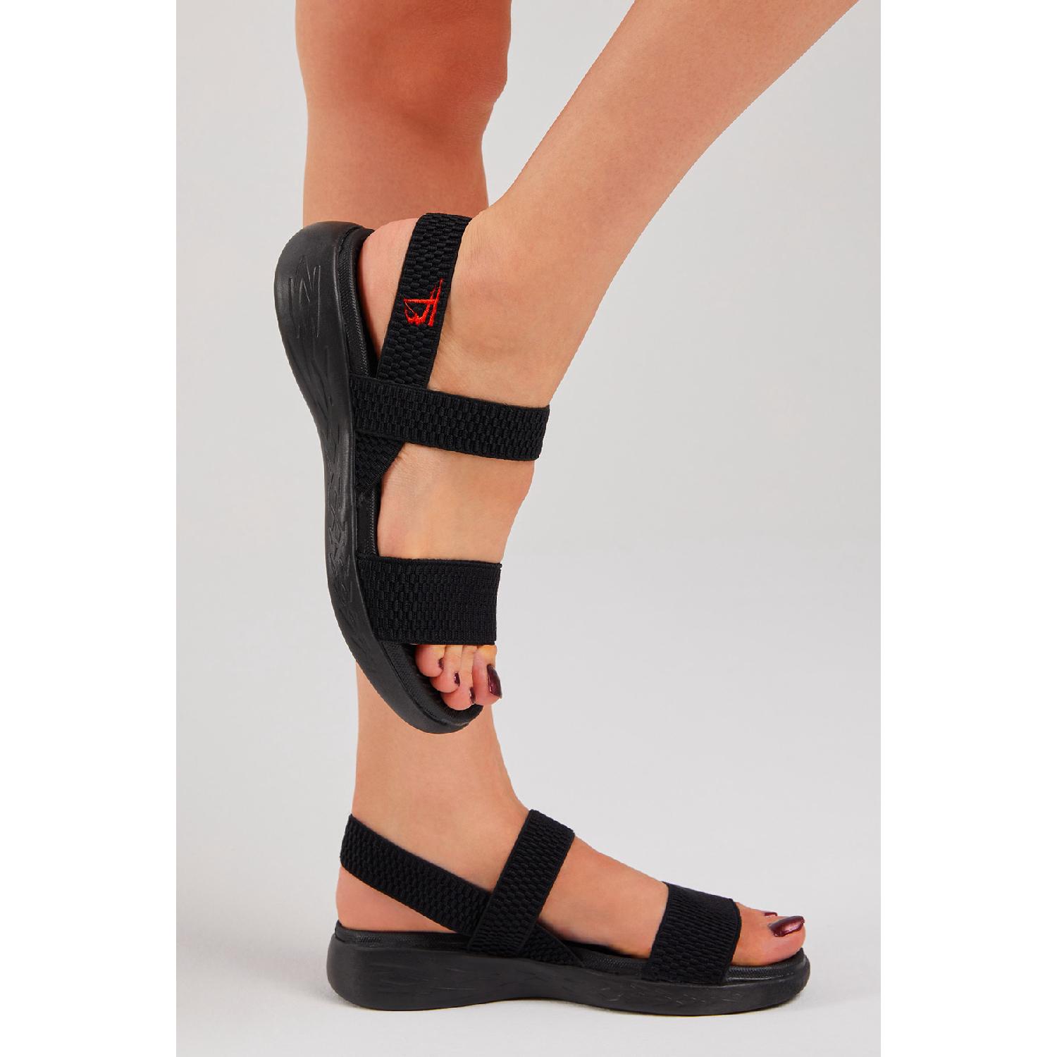 

Женские черные резиновые плоские удобные сандалии с эффектом памяти