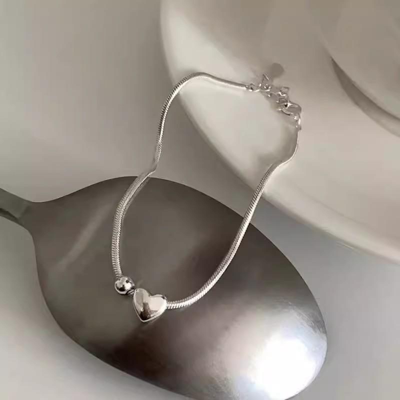 Snake Chain Heart Bracelet For Women Minimalist Elegant Fashion Versatile Wrist Jewelry Accessory