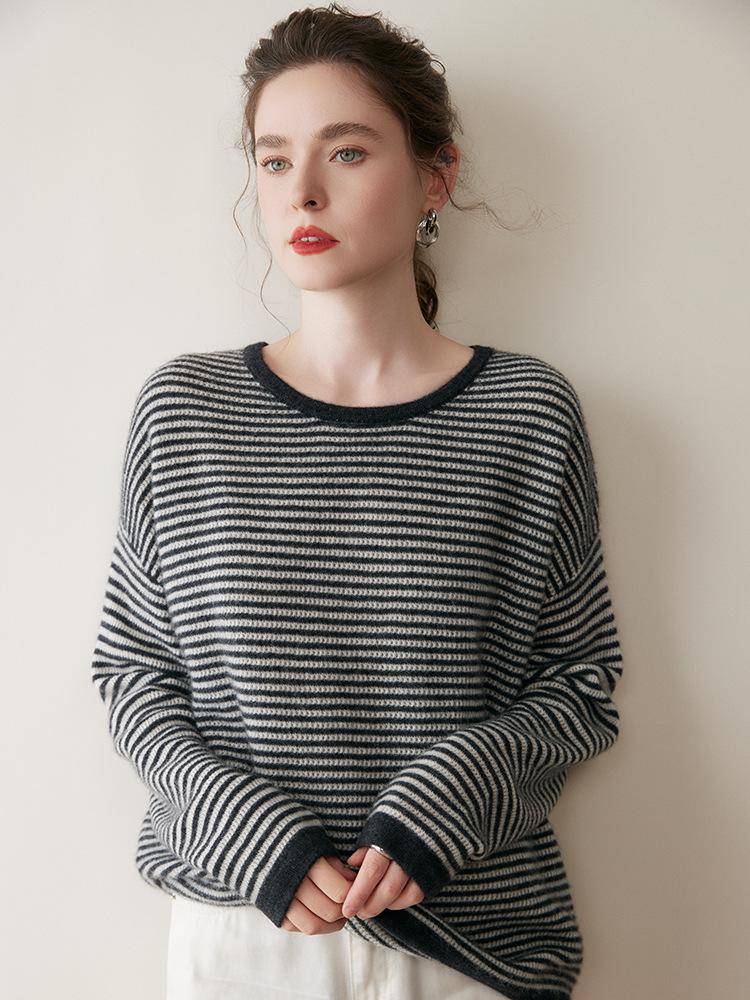 Women's Trendy Striped Cashmere Knit Pullover Sweater - Round Neck, Long Sleeve, Autumn/Winter Casual Wear