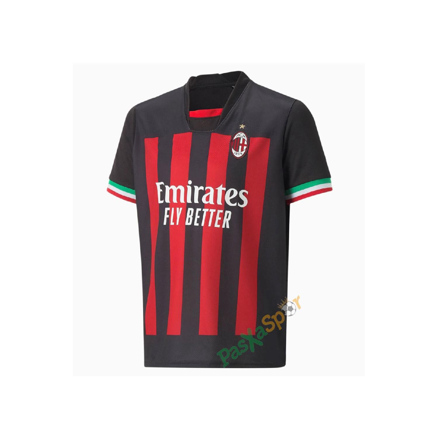 

Модель домашнего джерси Милана нового сезона