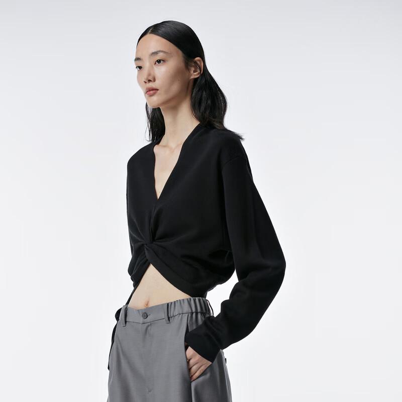 

JNBY Women s V-Neck Knit Sweater L