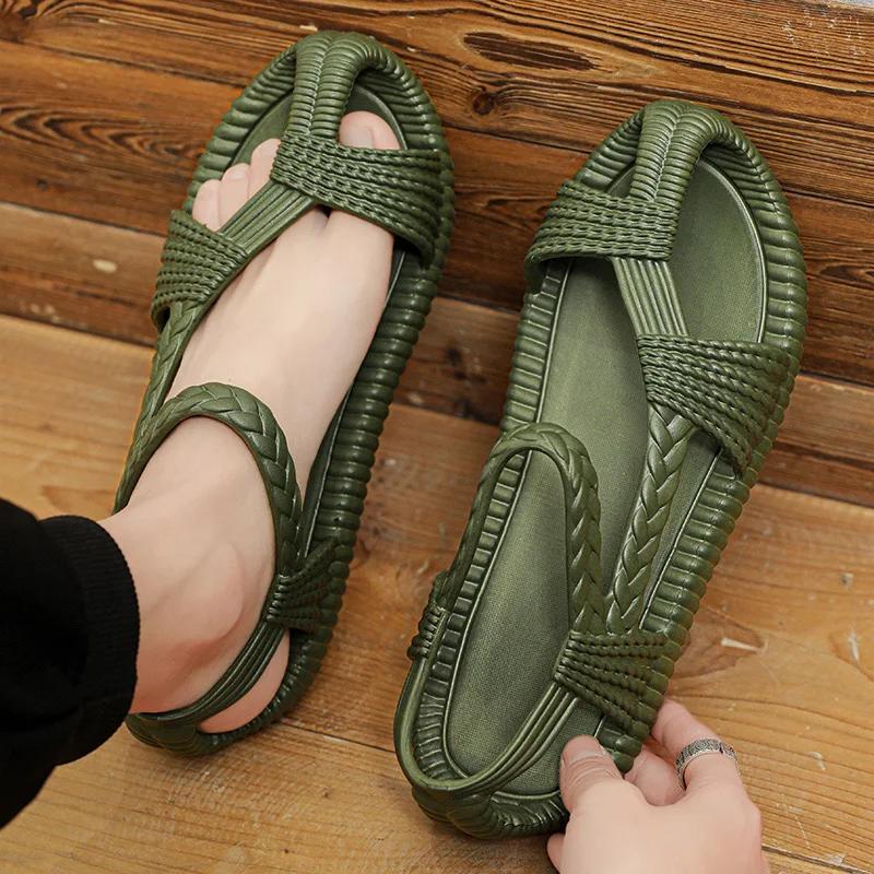 2024 New Fashionable and Personalized Men's EVA Sandals Summer Outdoor Beach Shoes SIZE 36-47 Versatile Comfortable AndCasual
