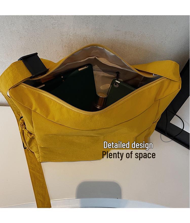 Versatile Large Capacity Solid Color Crossbody Tote Bag for Daily Commute