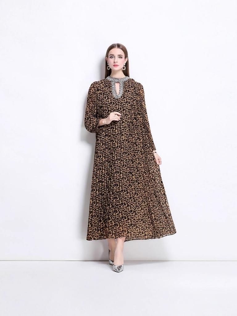 Plus Size Women's Dresses Women Fashion Studded 150cm Long Sleeve Leopard Pleated Maxi Dress New Arrival