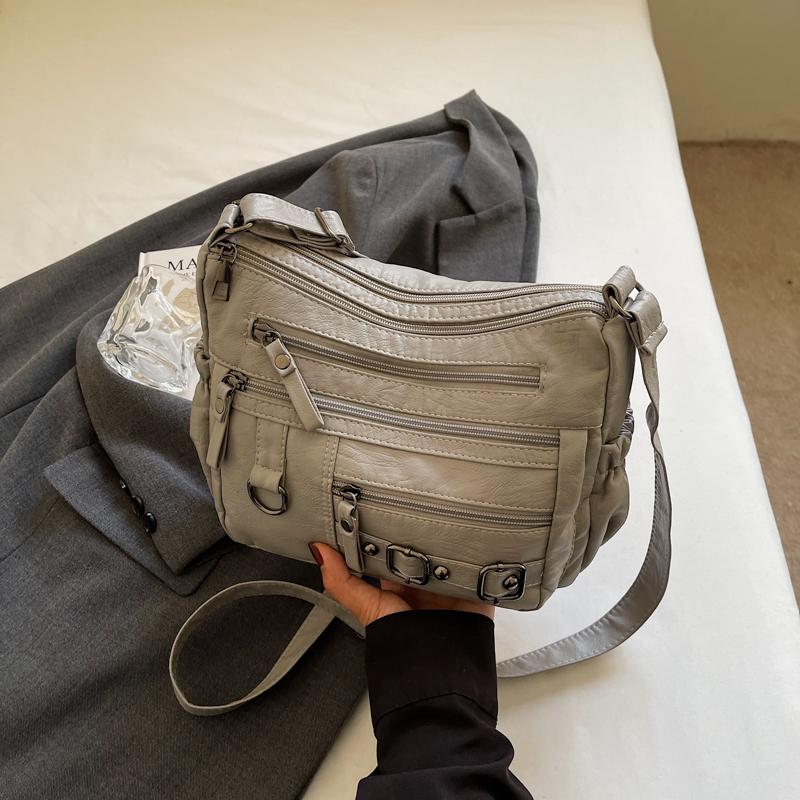 Soft Leather Shoulder Bag Women's Commuter Mother Bag Multi-Layer Crossbody Bag