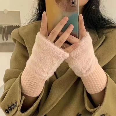 Nerz Fleece Weiche Winter Halb Finger Handschuhe Frauen Warme Luxus Solide Weiß Plüsch Gestrickte Fingerlose Handschuhe Handgelenk Fäustlinge Writting