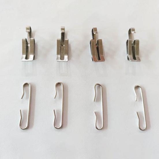 30Pcs Christmas Light Clips Metal Gutter Hooks Strong Load-bearing Weatherproof