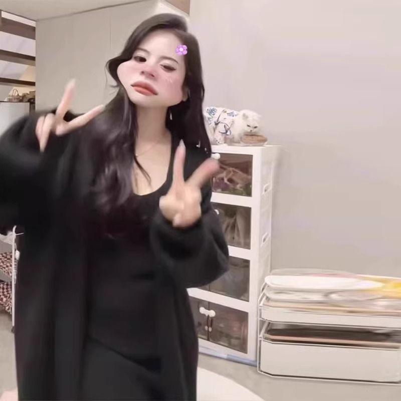 

Платье Ранняя Осень Слим Белый Вязаный Жилет Black XL