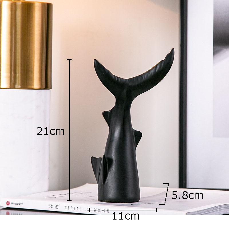 Модель Рыбий хвост Статуэтка Акулий хвост Эстетика комнаты Украшение стола Черная скульптура рыбы Смоляные украшения Винтажный декор дома