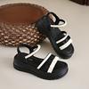 Stepping on shit sandals female 2025 new summer wear thick-soled fairy wind soft-soled fashion word with popular women's shoes