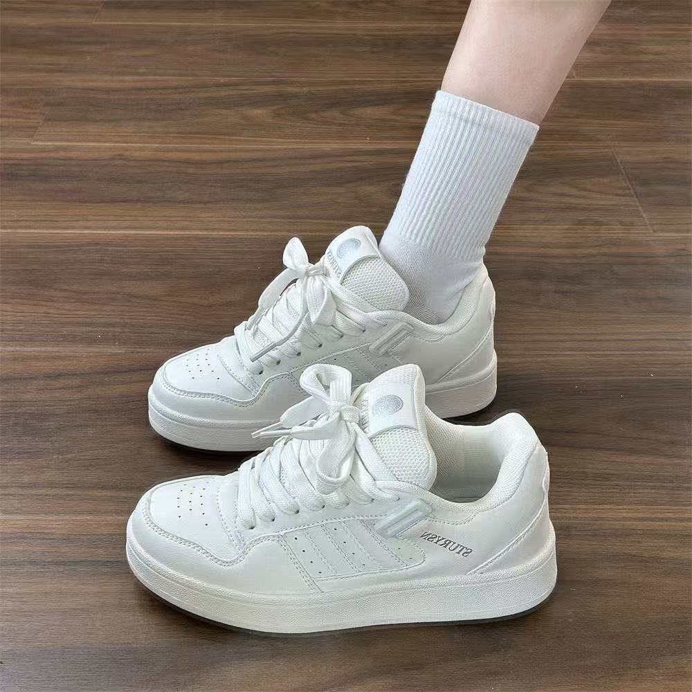 Comfortable and breathable 2026 new summer thick bottom tongue surface round head student wind striped non-slip sneakers lace up daily