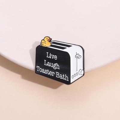 Lustige Zitate Ente Brotbäcker Emaille Pins Lebe Lache Toaster Bad Broschen Kleidung Revers Abzeichen Schmuck Geschenk für Kinder Freunde