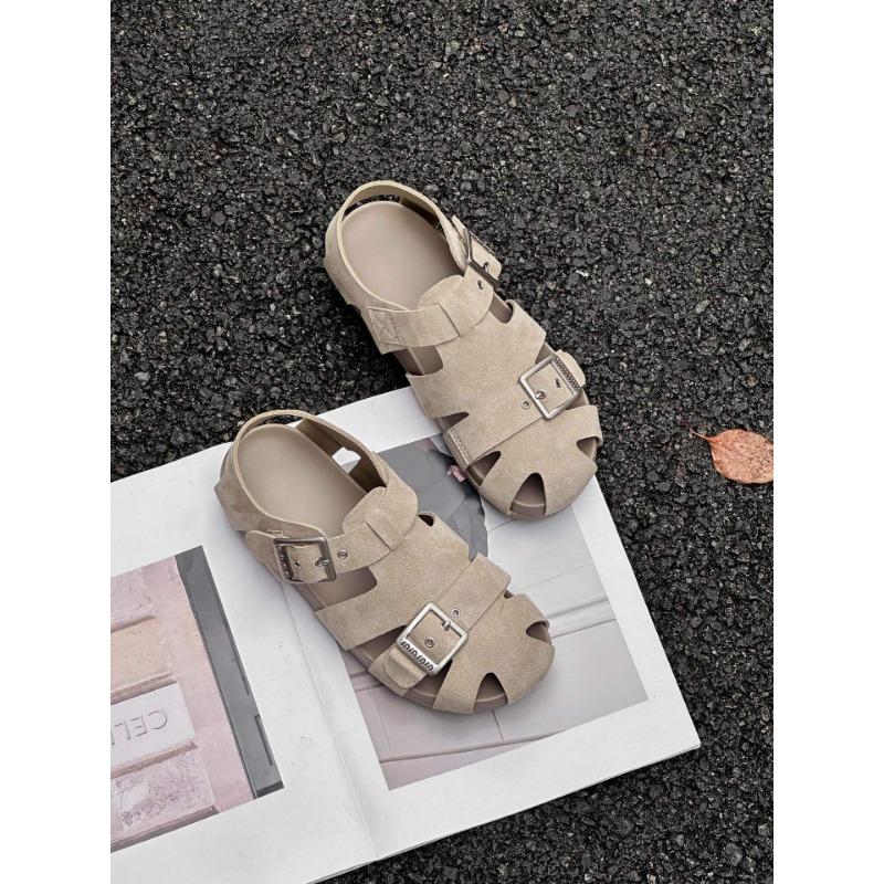 

Niche design sandals summer new retro square buckle half slippers hollow breathable pig cage sandals 35