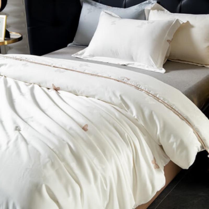 Donnahome Cotton Jacquard Mulberry Silk Quilt