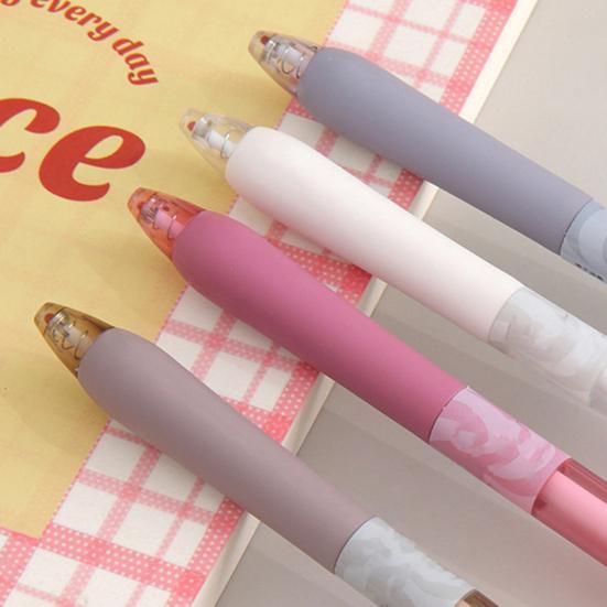 4/8 st Gelpennor Ergonomiskt Bekvämt Grepp 0,5 mm Fin Spets Snabbtorkande Svart Bläck Stresslindrande Penna med Tyst Roterande Hätta