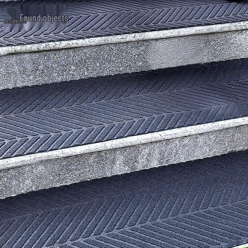 Heavy-Duty Tire Tread Anti-Slip Stair Tread Mat