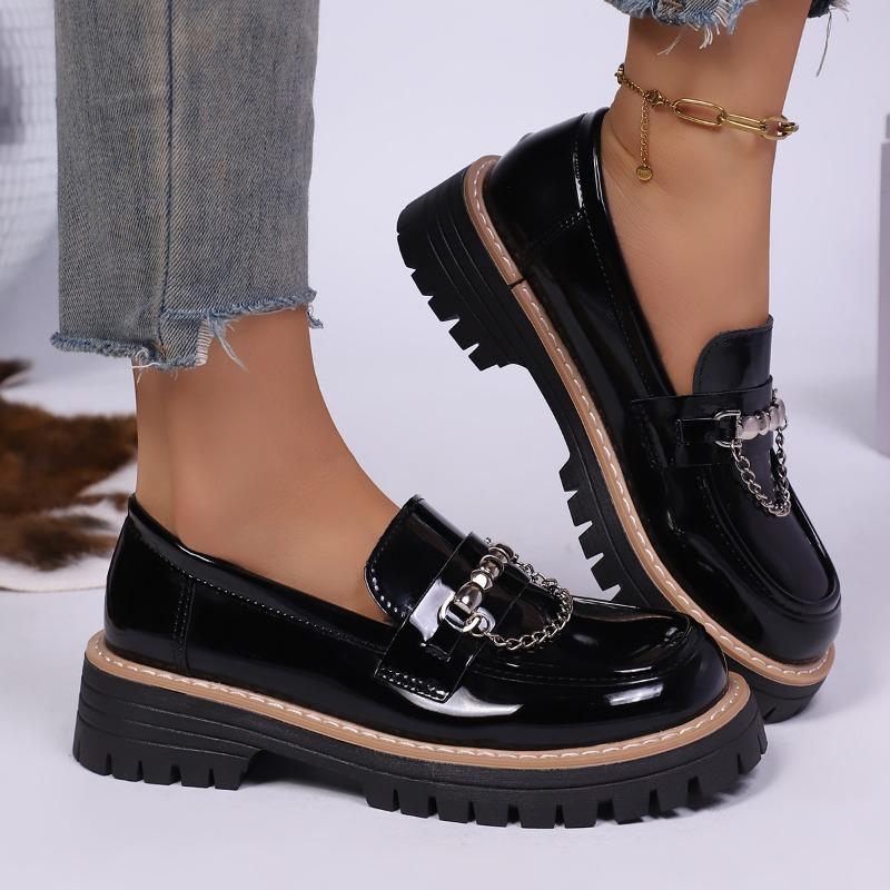 New Retro and Versatile Women's Single-shoe Shoes, Round-toed Metal Buckle Thick-soled Large-sized Loafers