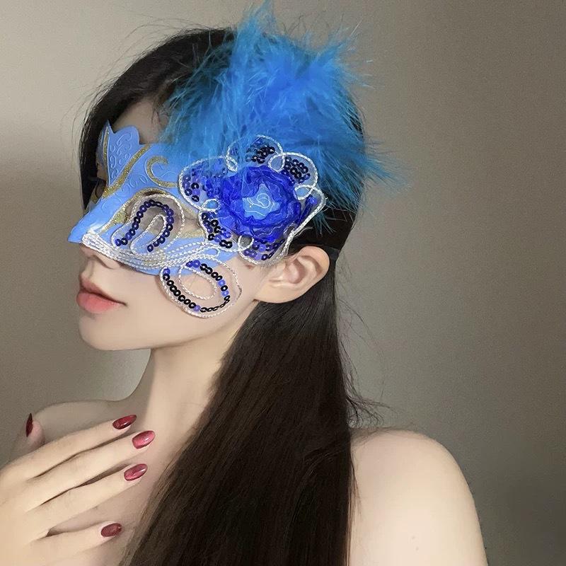 Sexy Lace Half Face Mask with Feathers - Halloween Makeup Masquerade Party Accessory