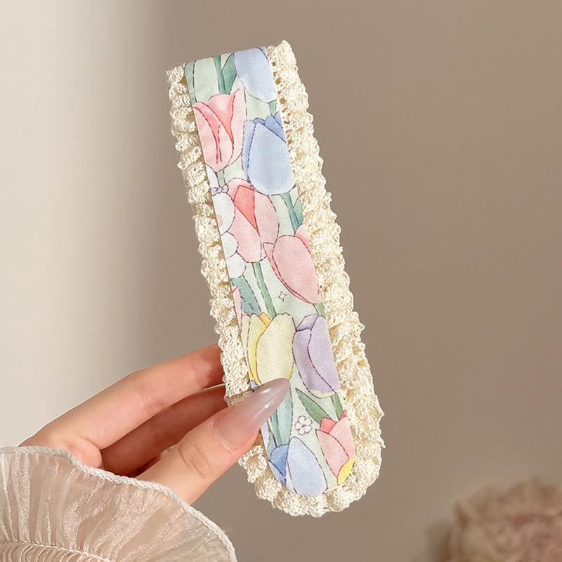 Floral Knit Choppy Bangs Sticker Headband for Women – Non-Slip Hair Magic for Washing Face.