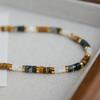 Handgefertigte Natürstein Mehrfarbige Würfel Perlenkette Damen Kontrastierender Choker Stränge Schmuck