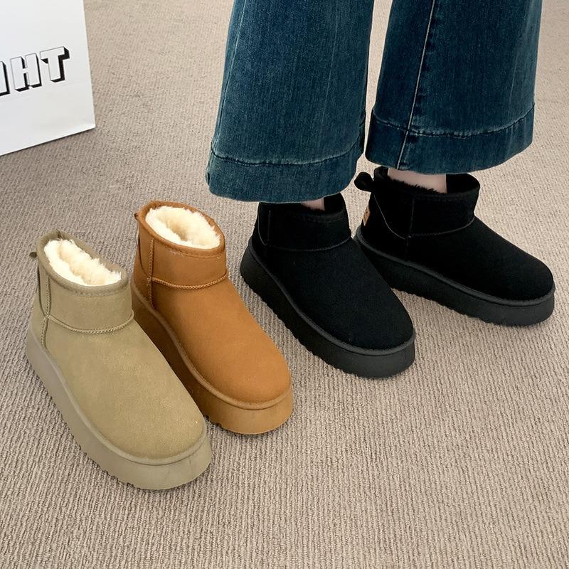 Popular short snow boots women's winter, new thick-soled versatile velvet thickened warm cotton shoes