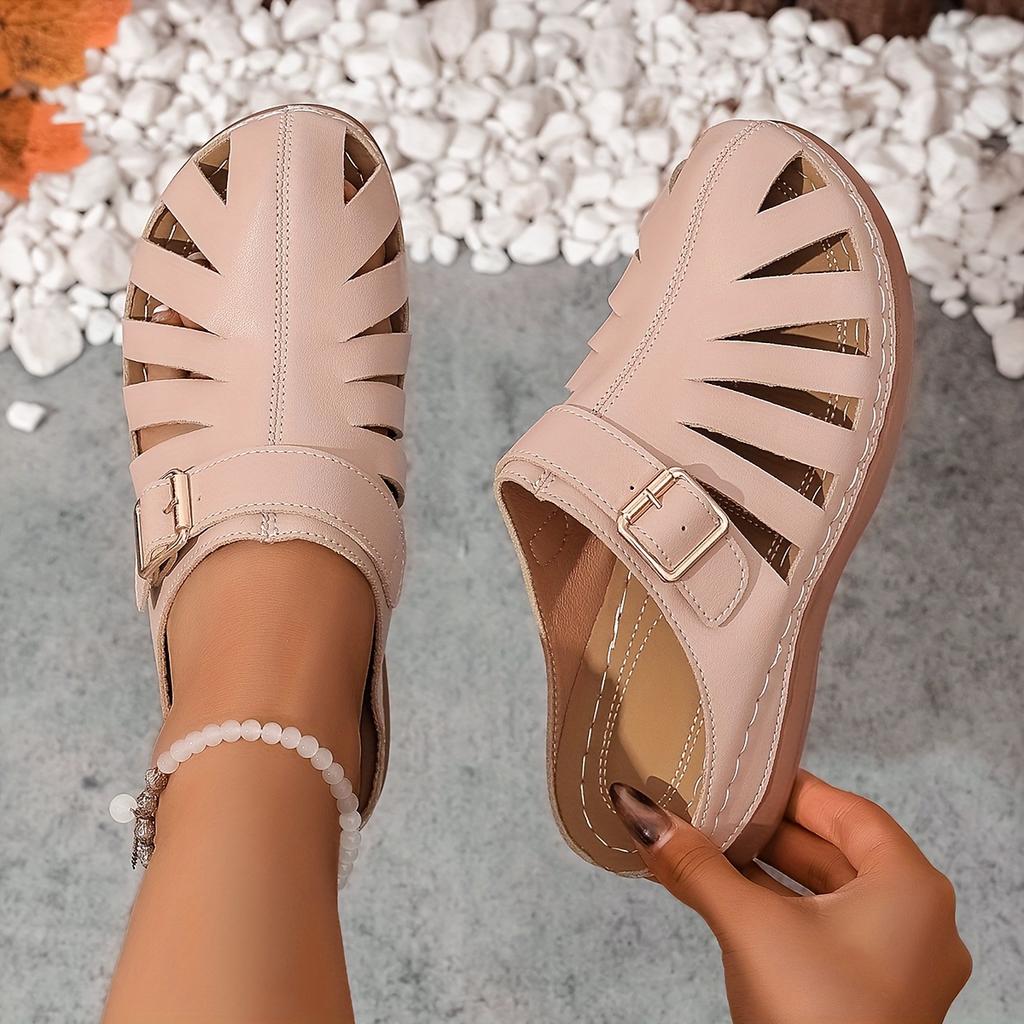 Essential Items for Women'S Summer Camping Trips Include Lightweight Sandals,  Simple And Attractive Flat Slip-On Shoes