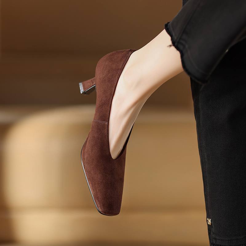 Krazing Pot Sauesemsket skinn Firkantet tå Tykke høye hæler Vårsko Vintage Damepumps