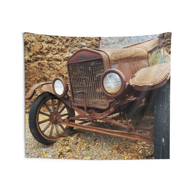 Rusty truck tapestry 75x100 чёрный