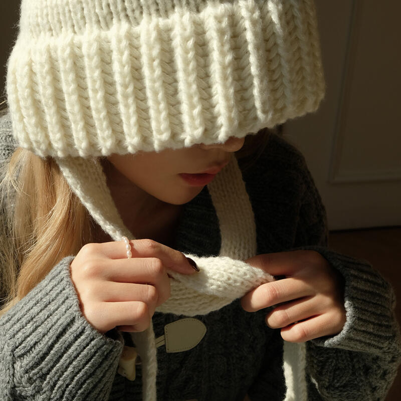Wide-brimmed ribbon chin strap knit bucket hat in 4 colors ivory