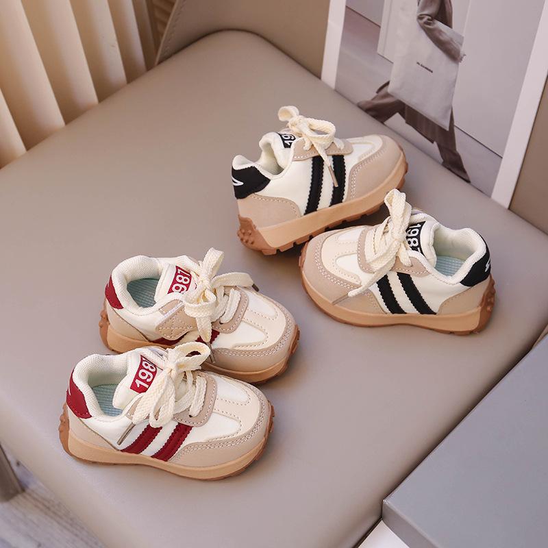 Soft-soled running shoes children's sports shoes 2025 new girls casual shoes children's Forrest Gump shoes board shoes soft-soled shoes