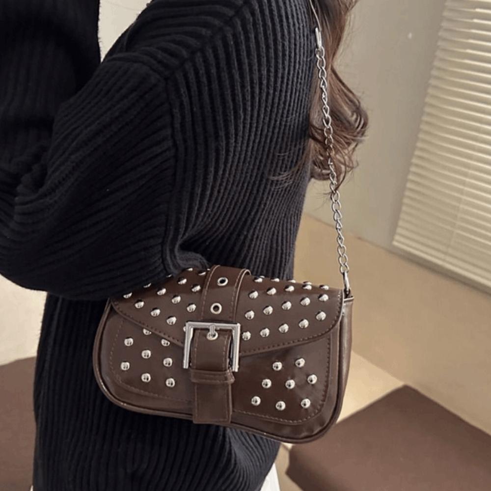 Y2K Rivet Shoulder Bag Retro Motorcycle Bag Punk Chain Crossbody Bags Streetwear
