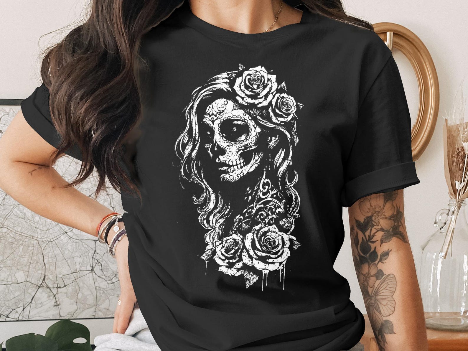 Sugar Skull T-Shirt, Day of the Dead Shirt, Gothic Skull Tee, Calavera Rose Grunge Spooky Graphic T-Shirt, Alternative Fashion Gift M