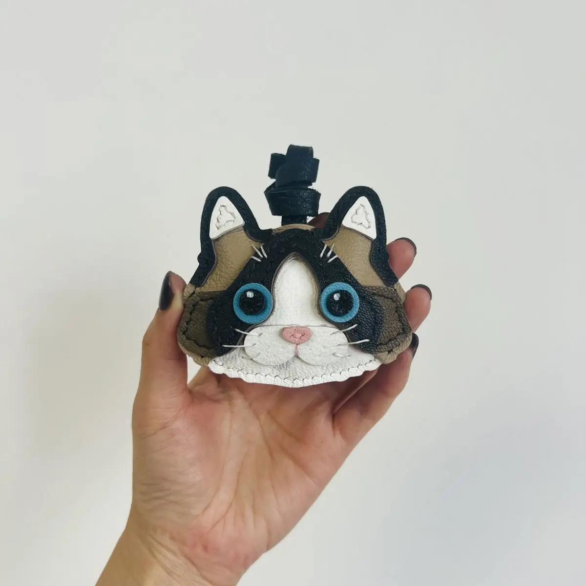 

Кошачья тематика, бренд, последние аксессуары для подвесных сумок из коровьей кожи, овчина, высококачественный брелок для рюкзака, подвески, декор для сумок своими руками, отличный подарок