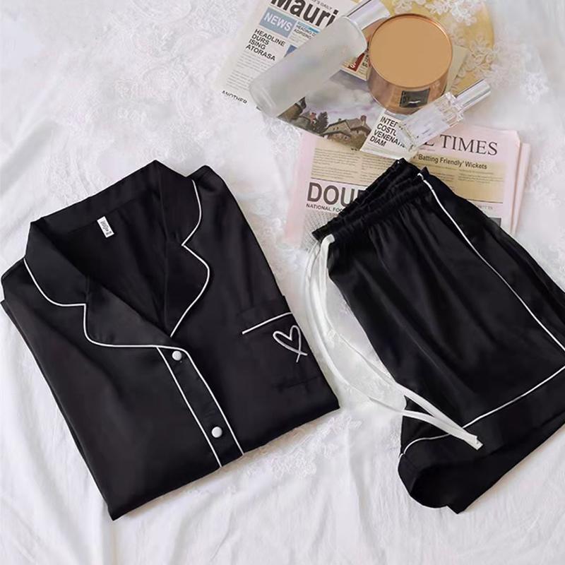 

Французская пижама женская летняя с принтом с короткими рукавами из высококачественного шелка Ice Silk шорты домашний костюм 2XL чёрный