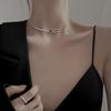 Stříbrný přívěsek S925 Černý čtverec - Náhrdelník s niche designem, Lehký luxusní choker pro ženy, Perfektní letní šperk na klíční kost.