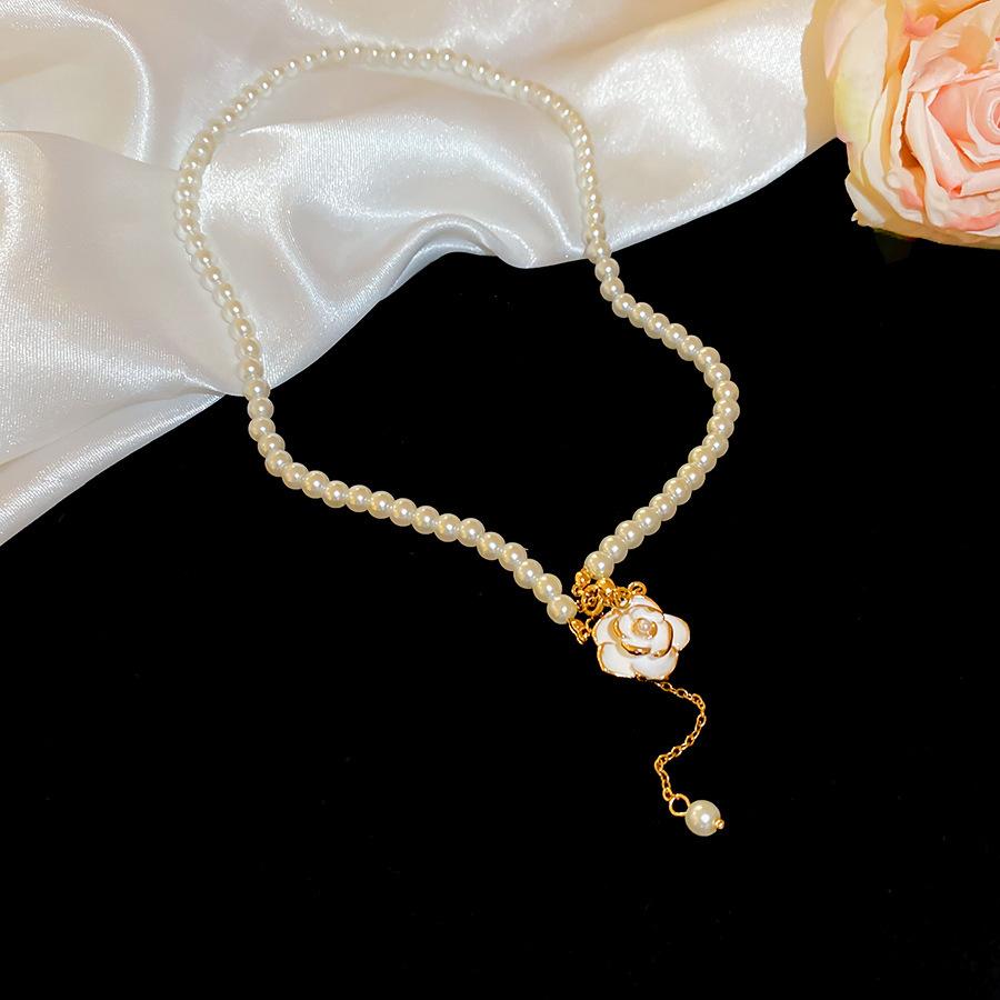 French Vintage Baroque Pearl Necklace Summer Niche Premium Sense Clavicle Chain Light Luxury Versatile Necklace Women
