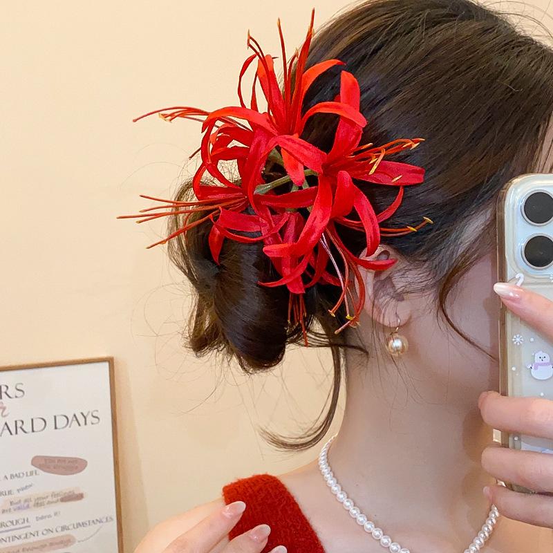 Rote Spinnenlilie Acryl Haarspange: Retro chinesischer Stil Haarschmuck