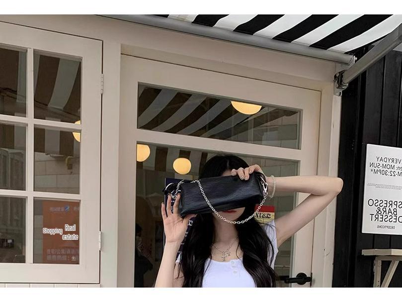 Spicy Girl 2024 High-Waisted Retro A-Line Denim Shorts for Women: Slimming, Super Short Summer Hot Pants