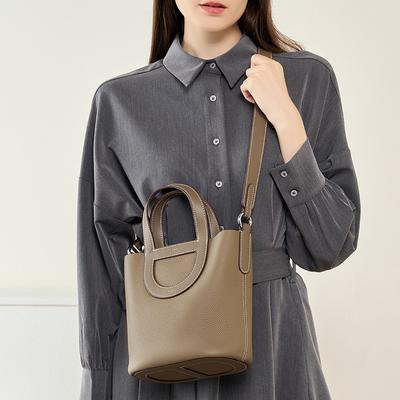 Sac à tête en cuir de vachette avec nez de cochon, nouveau sac à panier à légumes portable polyvalent, sac en cuir véritable pour femme, sac à bandoulière simple