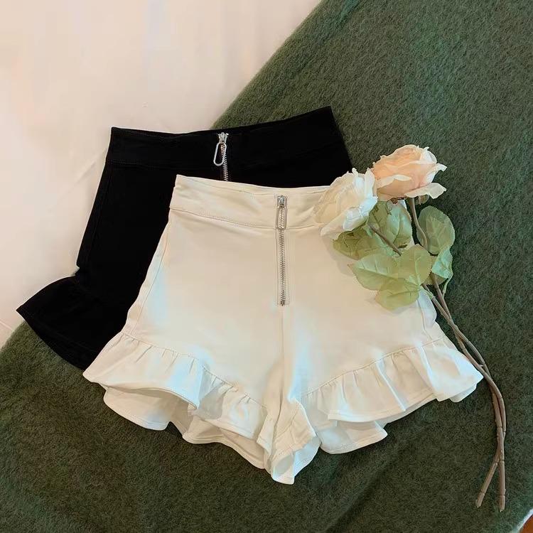 Autumn 2024 Women's Black High-Waisted Ruffle Wide-Leg Shorts - Spicy Girl Trendy Slimming Casual Pants