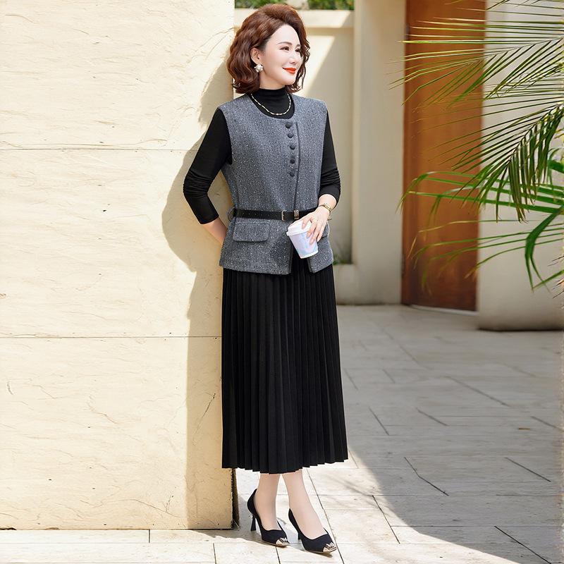 Spring Collection: Elegant Two-Piece Women's Casual Set - Vest & Long-Sleeved Dress