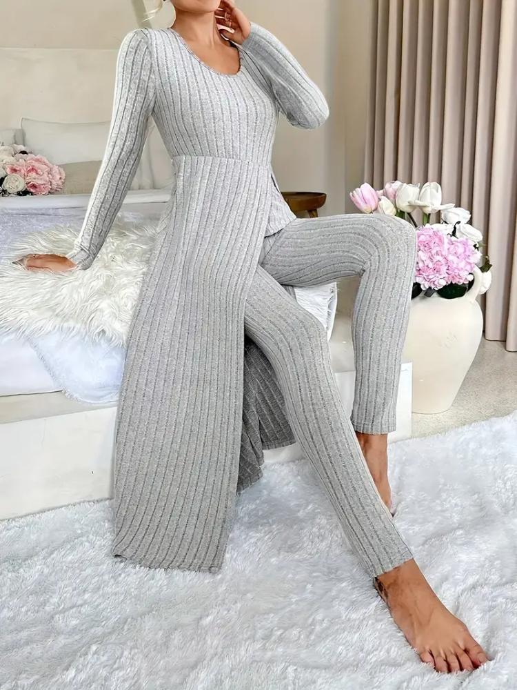 Two-piece Set of Ribbed Long-sleeved Top and Pants for Women