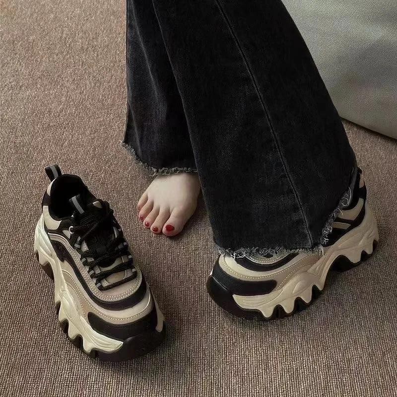Fashion Woman Thick Bottom Sneakers 2025 Sneakers Women Casual White Shoes Spring Platform Leather Fashion Height Increasing Shoes