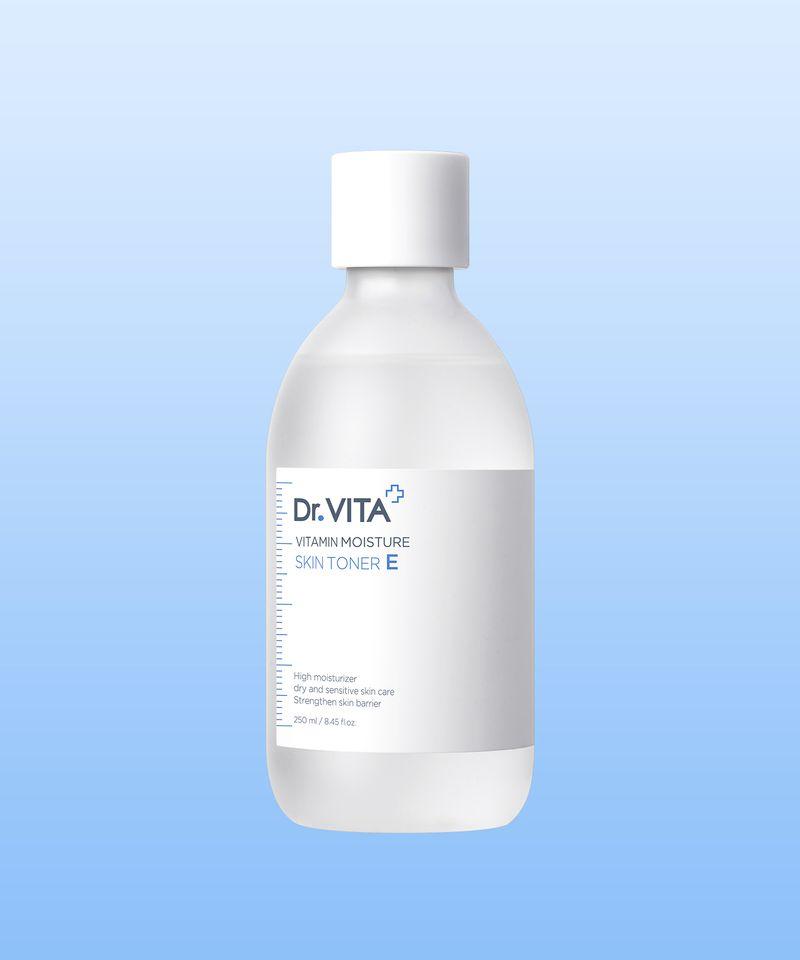 [Gift of 3 Trial Samples] Dual-Function Whitening & Anti-Wrinkle Vitamin E Skin Toner 250ml