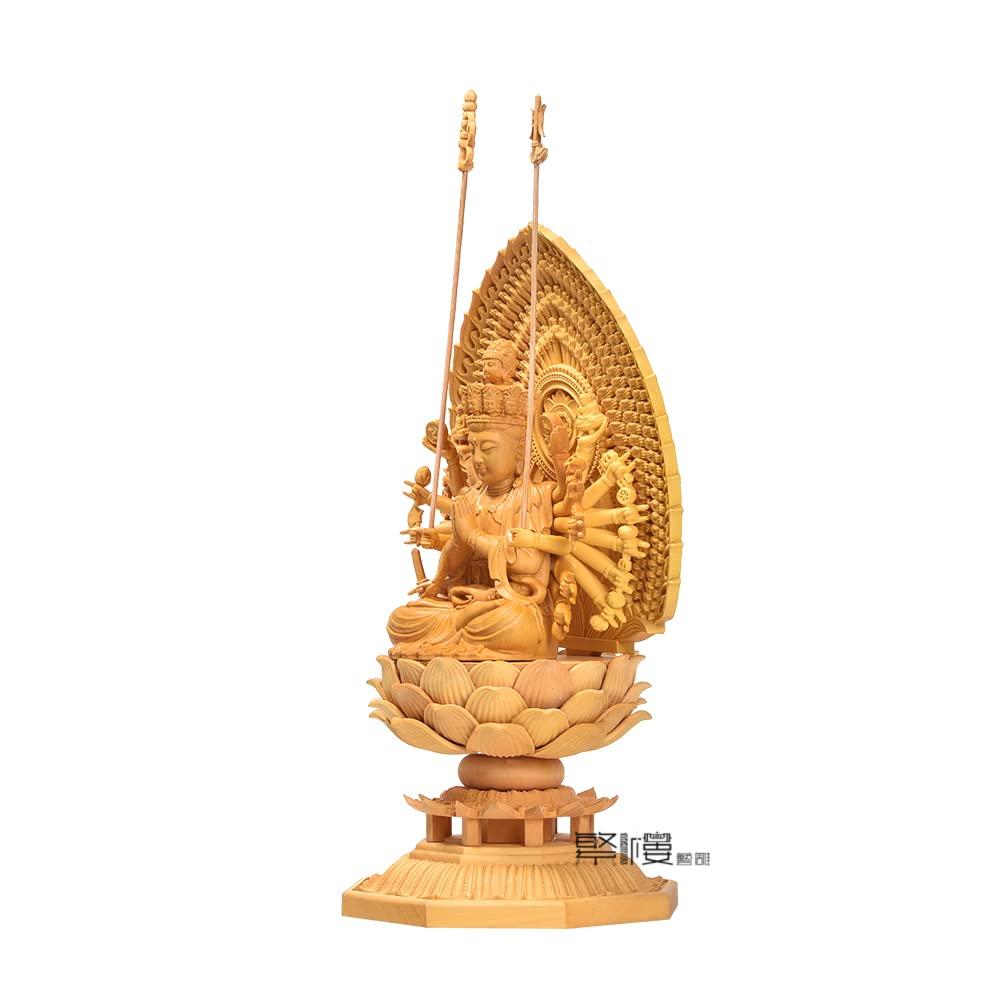 Kannon Bodhisattva Holzschnitzerei Ornament für Buddhisten mit exklusivem Heiligenschein und Lotus Jahr des Schützenden Schutzes von Hanro Art Carving H x B x