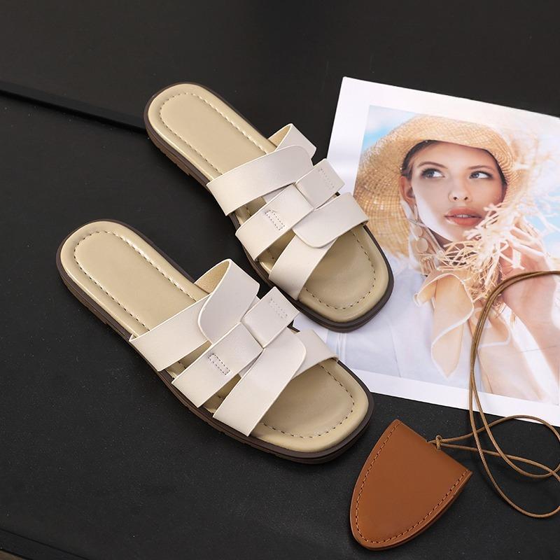 Fashion French Flat-soled Sandals for Women in Summer, New Square-toe Hollow-out Soft-sole Beach Vacation Flip Slippers