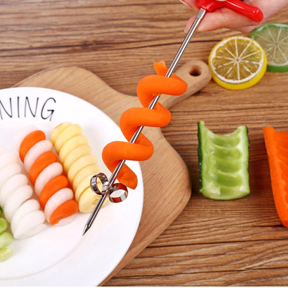 1pc Stainless Steel Cucumber Rotary Coil, Creative Fruit And Vegetable Fried Dough Twists Knife, Kitchen Plate Decoration Carving Tools