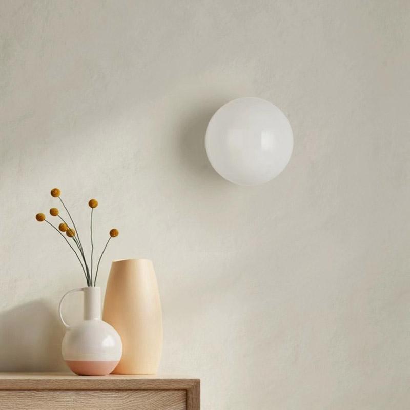 Modern minimalist LED wall lamp smooth/frosted glass ball milky white wall lamp hallway entrance dark bottom circular ball lamp