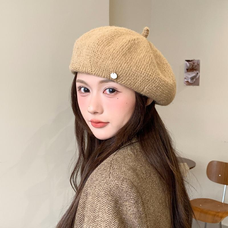 Autumn and Winter Knitted Beret Atmosphere Casual Literary Painter Hat Versatile Face Small Bud Hat Female